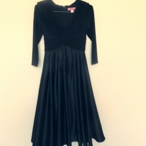 Black Vintage Style Elegant Little Black Dress 4P